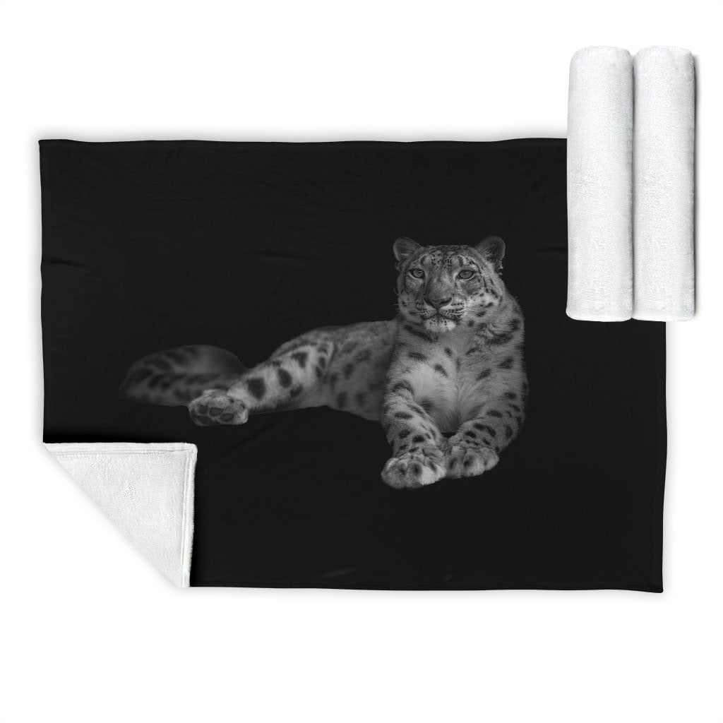 Snow Leopard Plush Blanket